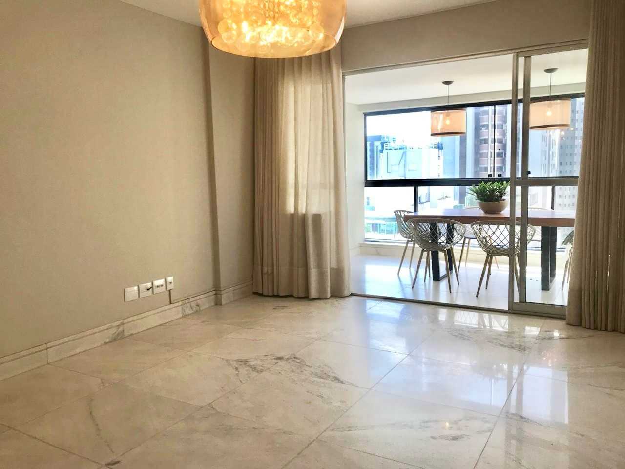 Apartamento à venda com 3 quartos, 100m² - Foto 1