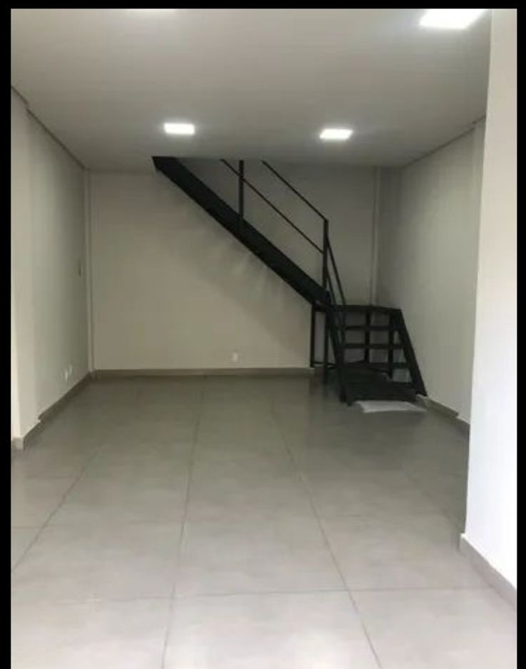 Loja-Salão para alugar, 55m² - Foto 1