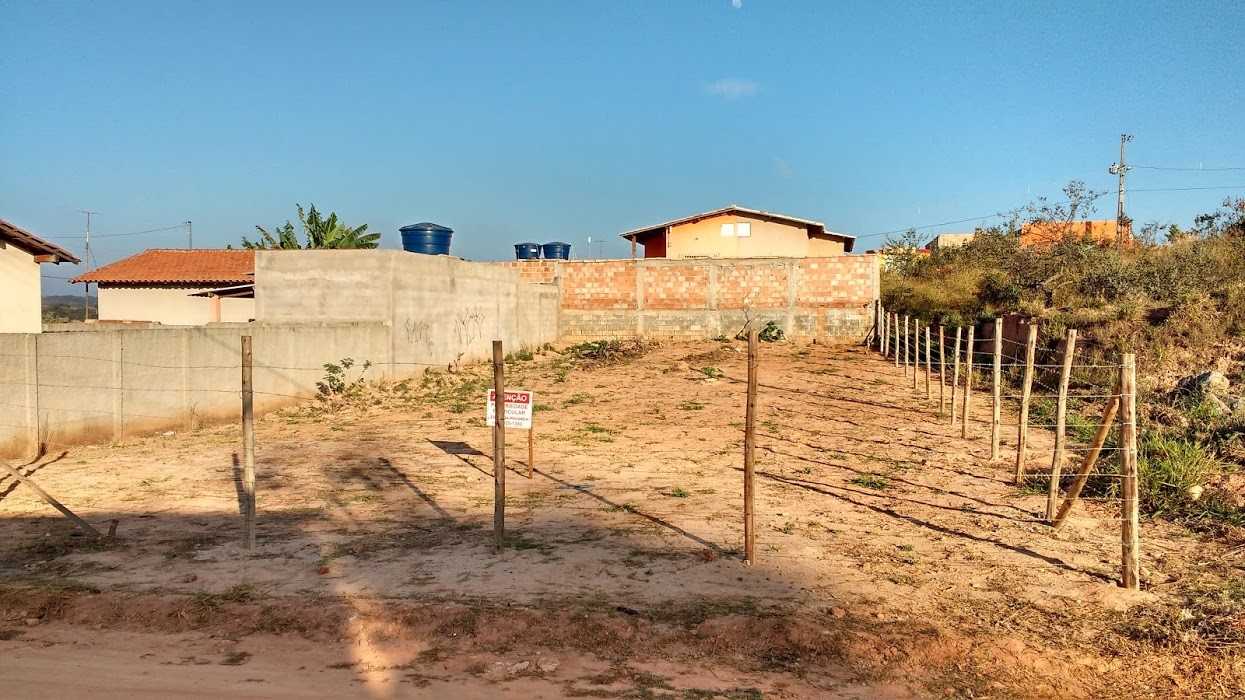 Terreno à venda, 360m² - Foto 1