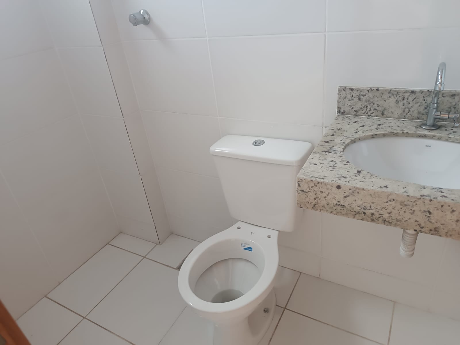 Apartamento à venda com 3 quartos, 120m² - Foto 4