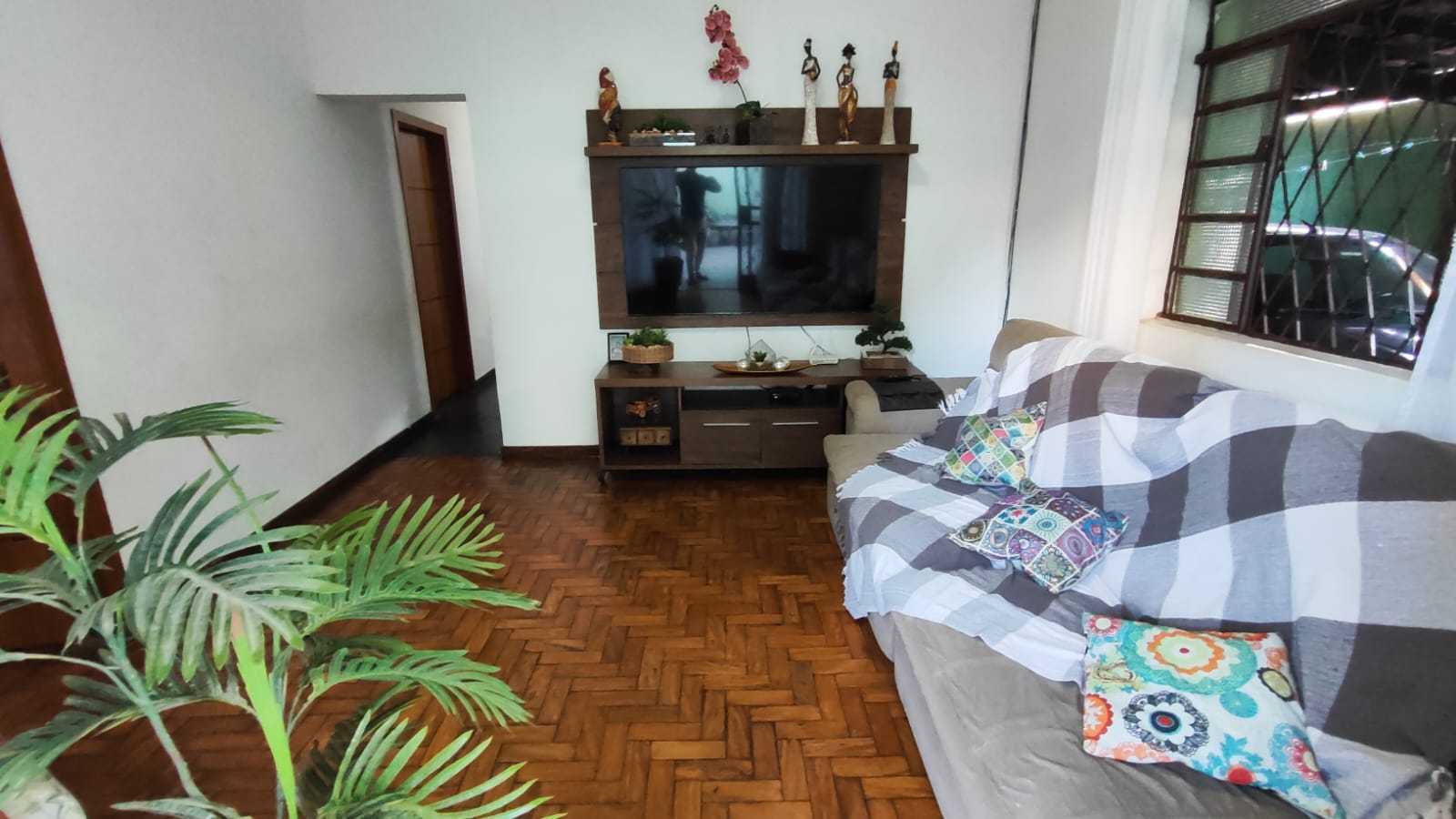 Casa à venda com 3 quartos, 150m² - Foto 3