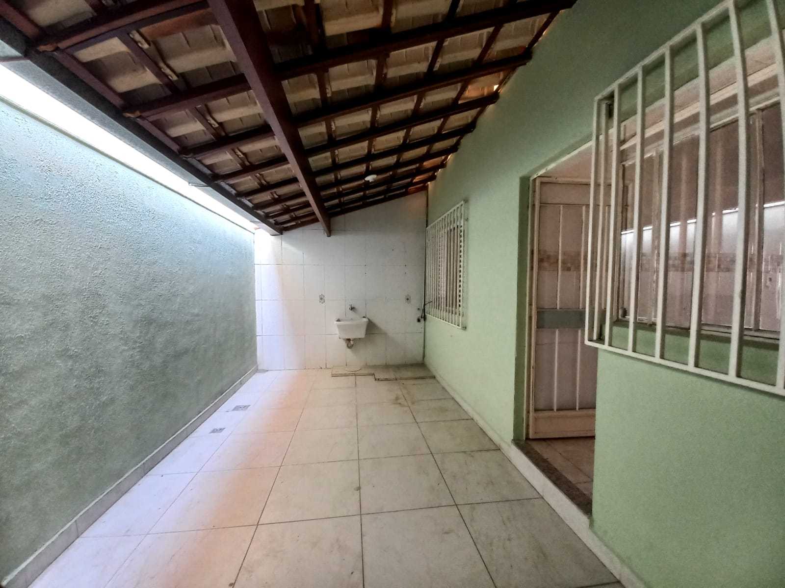 Casa para alugar com 1 quarto, 60m² - Foto 11