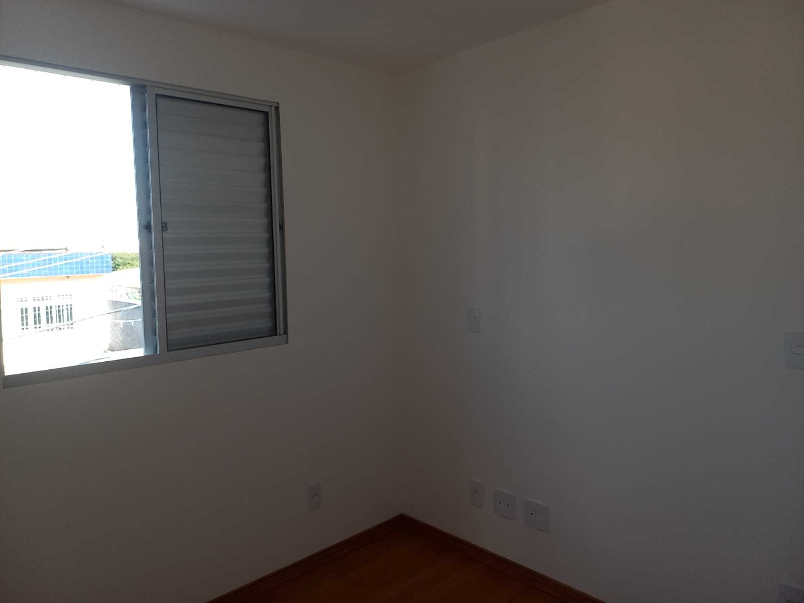 Apartamento à venda com 3 quartos, 75m² - Foto 3