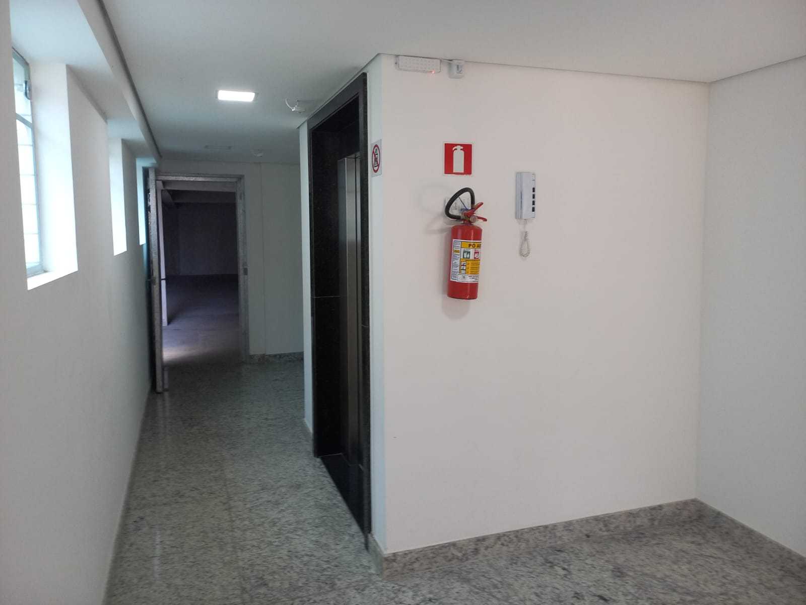 Apartamento à venda com 3 quartos, 75m² - Foto 14