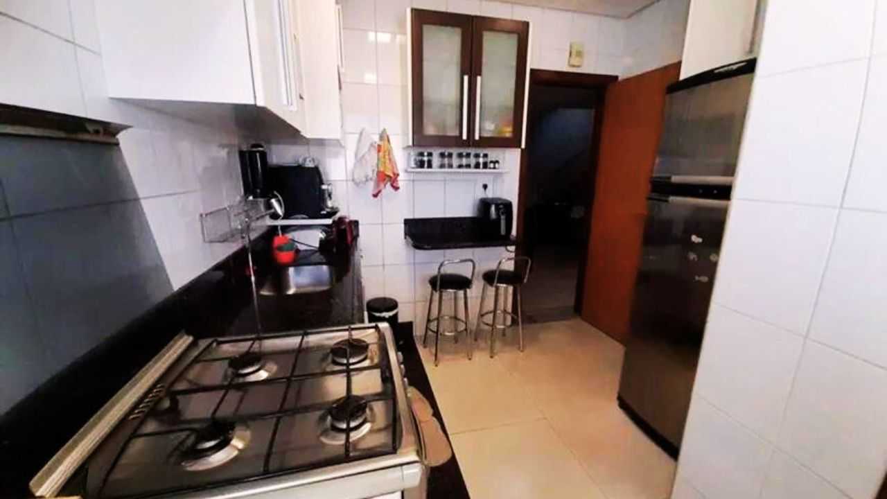 Cobertura à venda com 2 quartos, 180m² - Foto 21