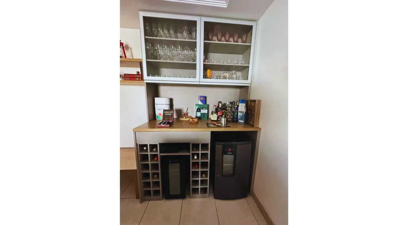 Apartamento à venda com 4 quartos, 105m² - Foto 6