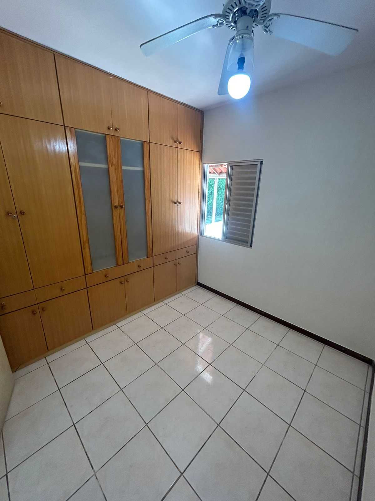 Casa à venda com 3 quartos, 189m² - Foto 16