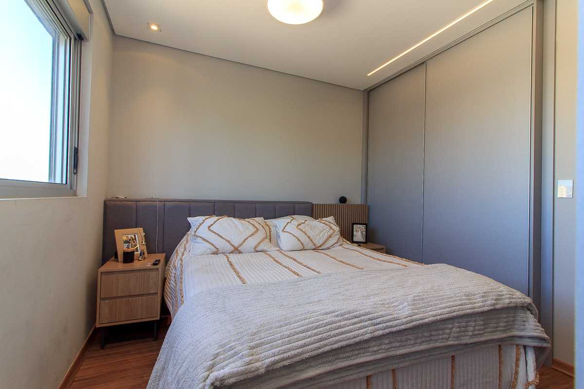 Apartamento à venda com 2 quartos, 60m² - Foto 13