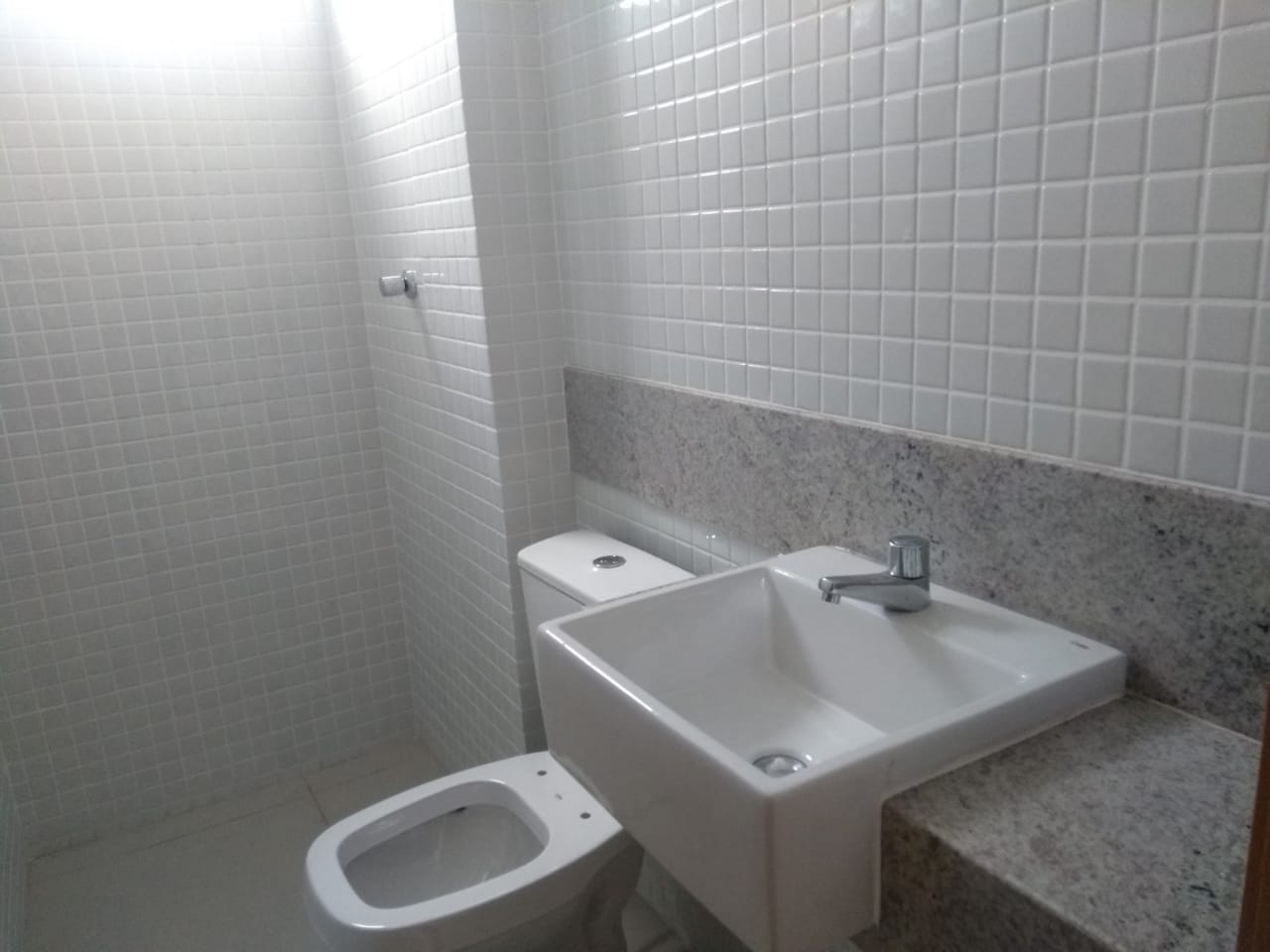 Apartamento à venda com 3 quartos, 140m² - Foto 5