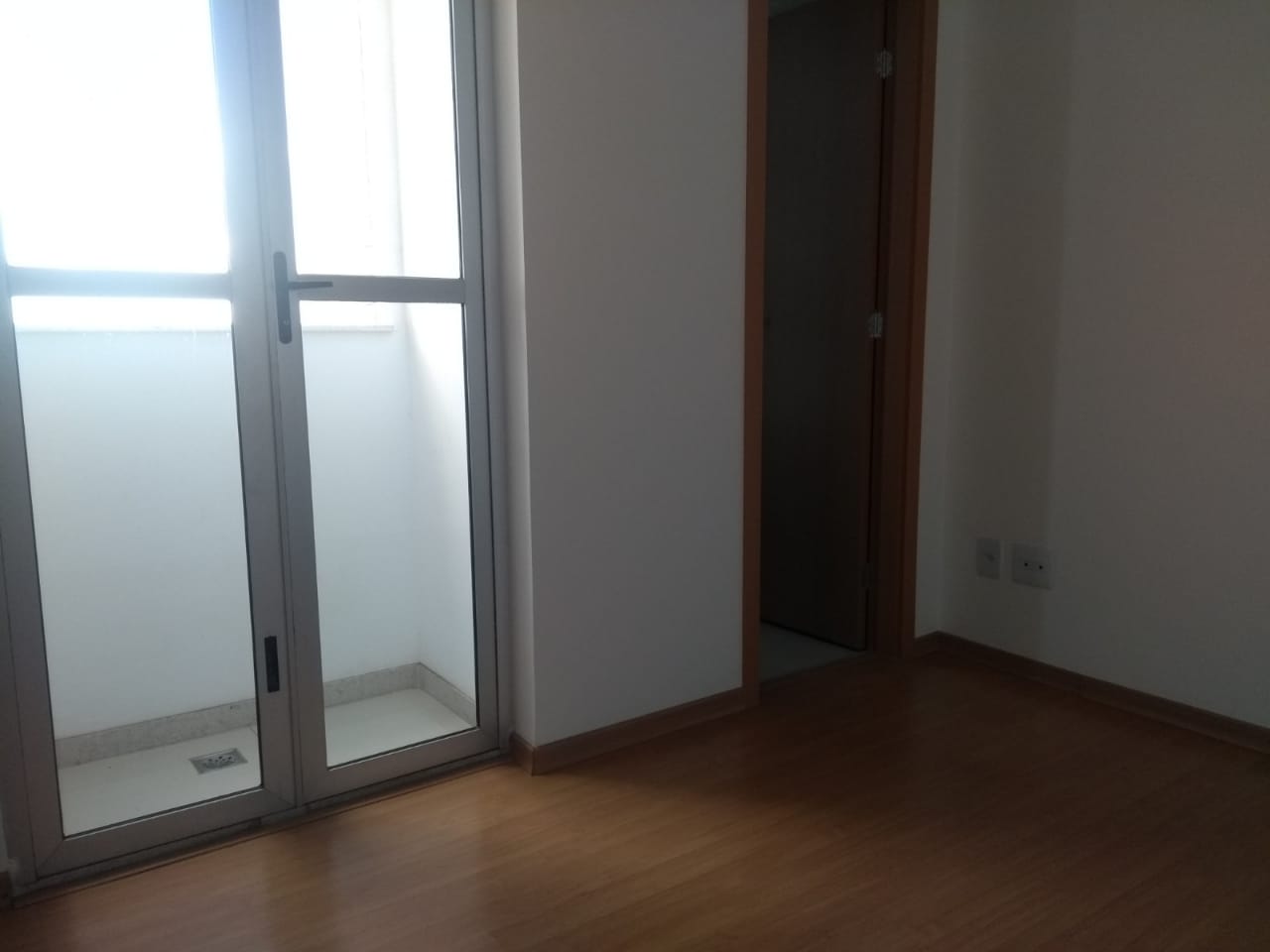 Apartamento à venda com 3 quartos, 140m² - Foto 6