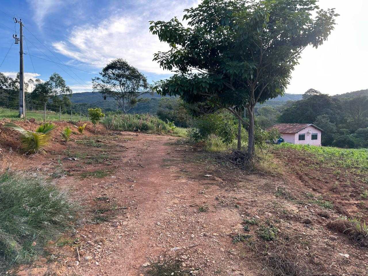 Chácara à venda com 1 quarto, 95000m² - Foto 8