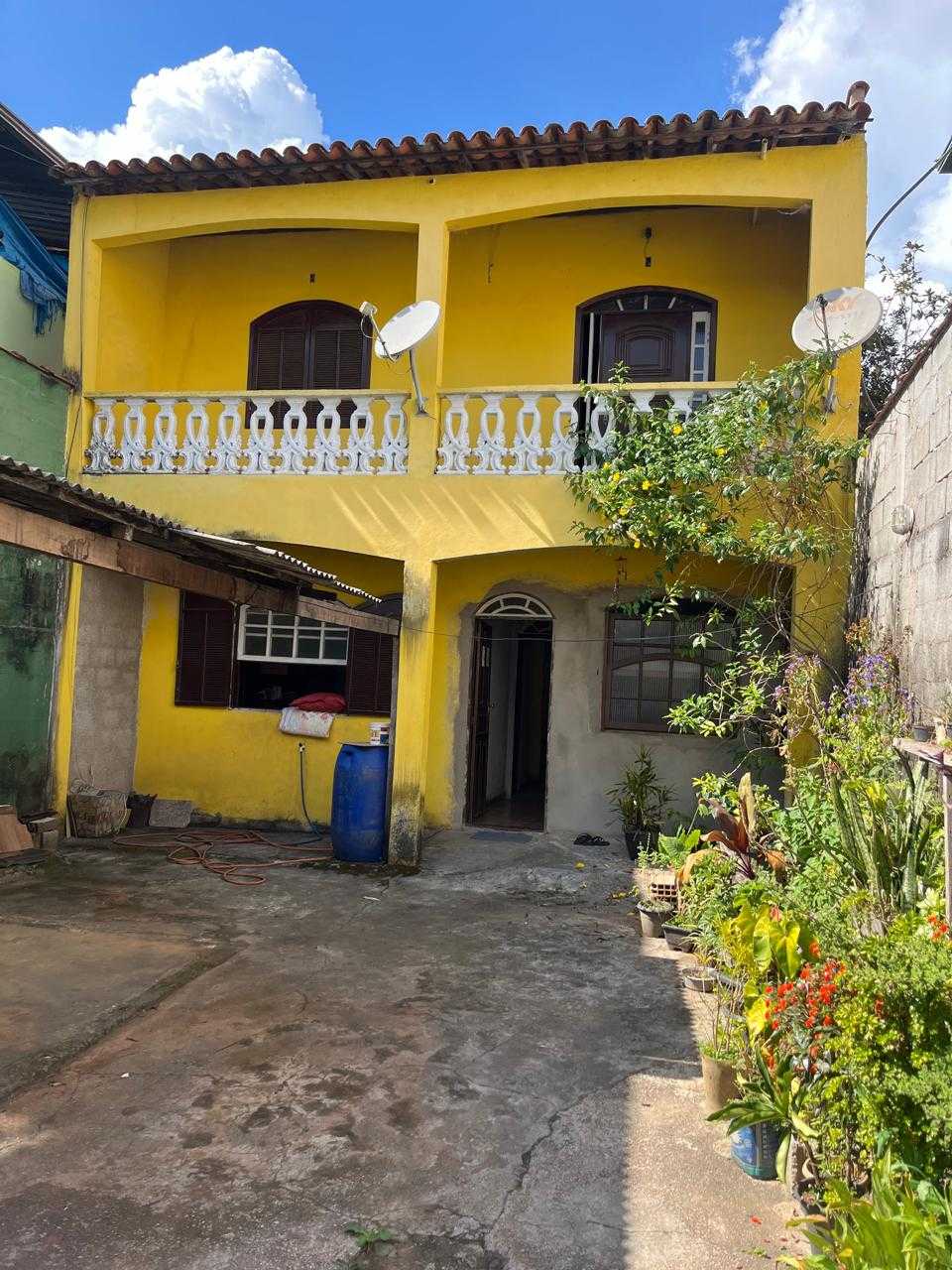 Casa à venda com 5 quartos, 186m² - Foto 1