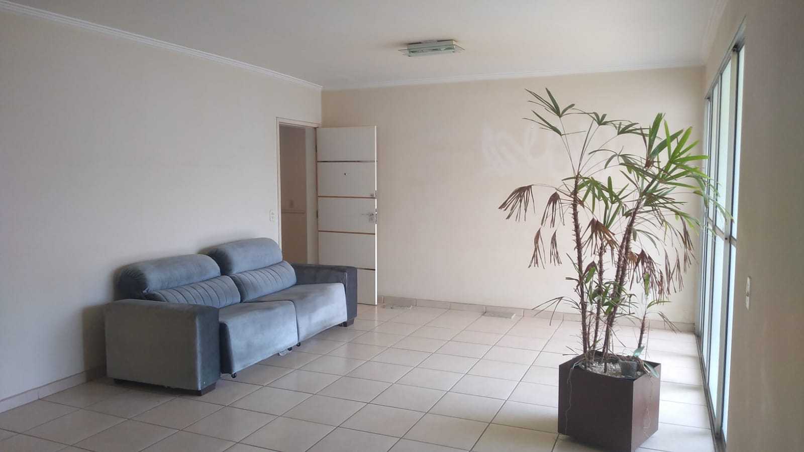 Apartamento à venda com 4 quartos, 105m² - Foto 1