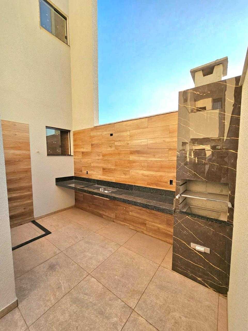 Casa à venda com 2 quartos, 80m² - Foto 9