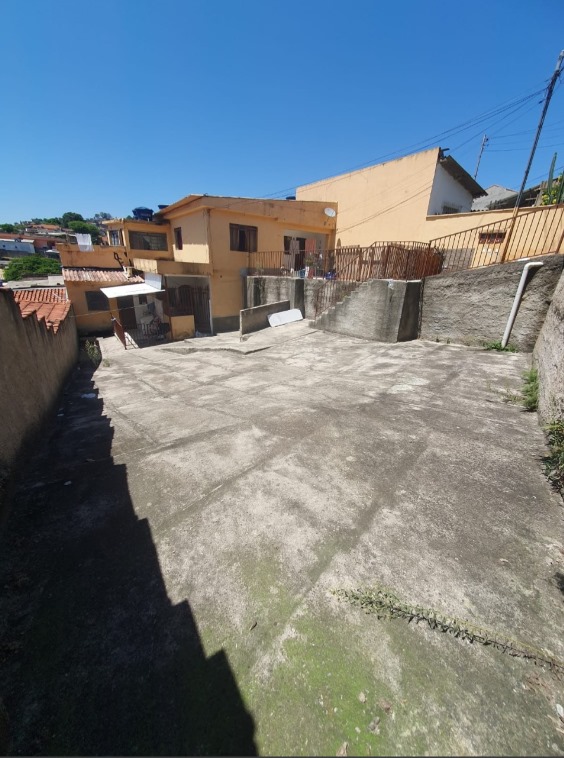 Casa à venda com 3 quartos, 360m² - Foto 8