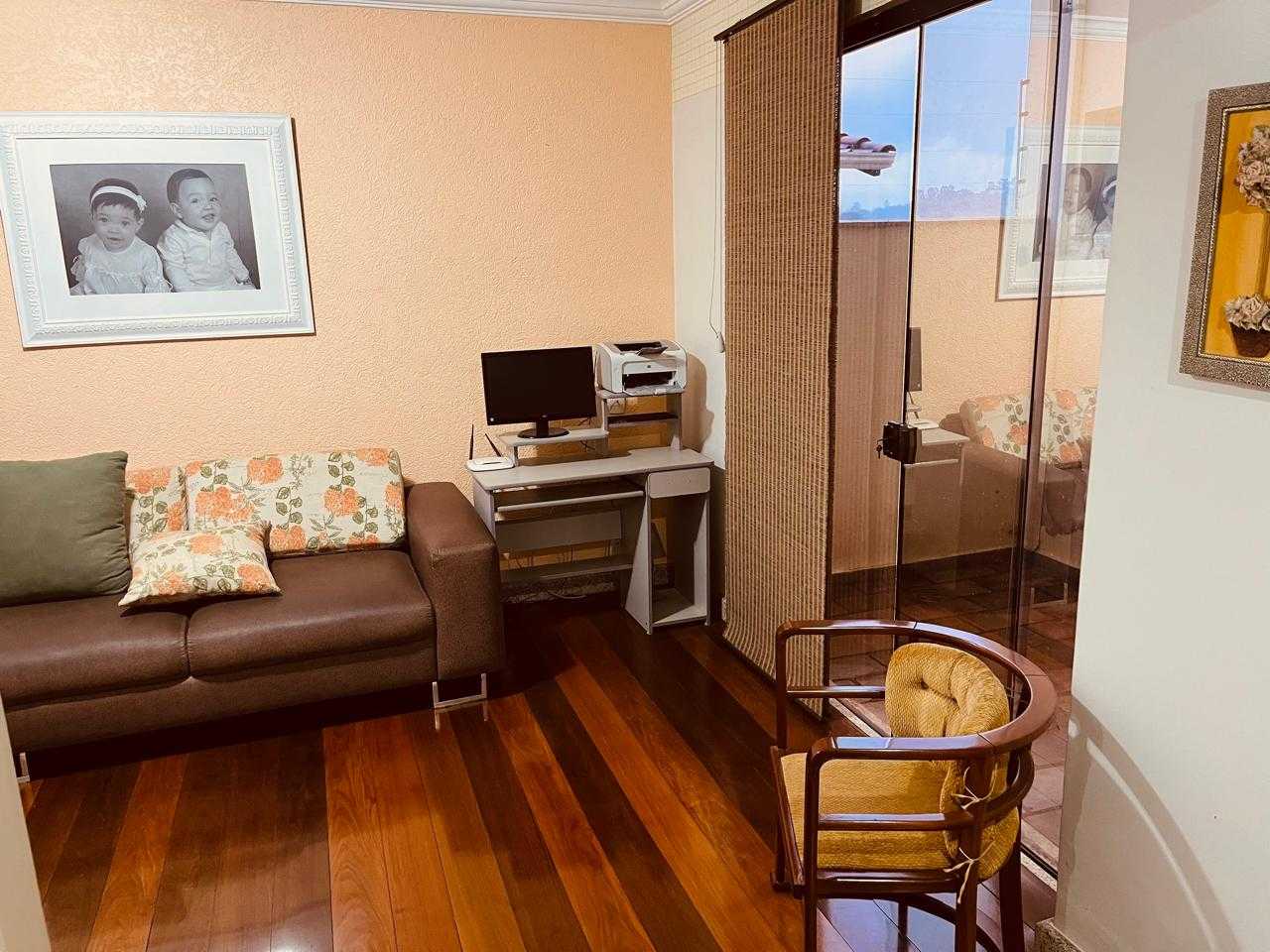 Casa à venda com 4 quartos, 200m² - Foto 16