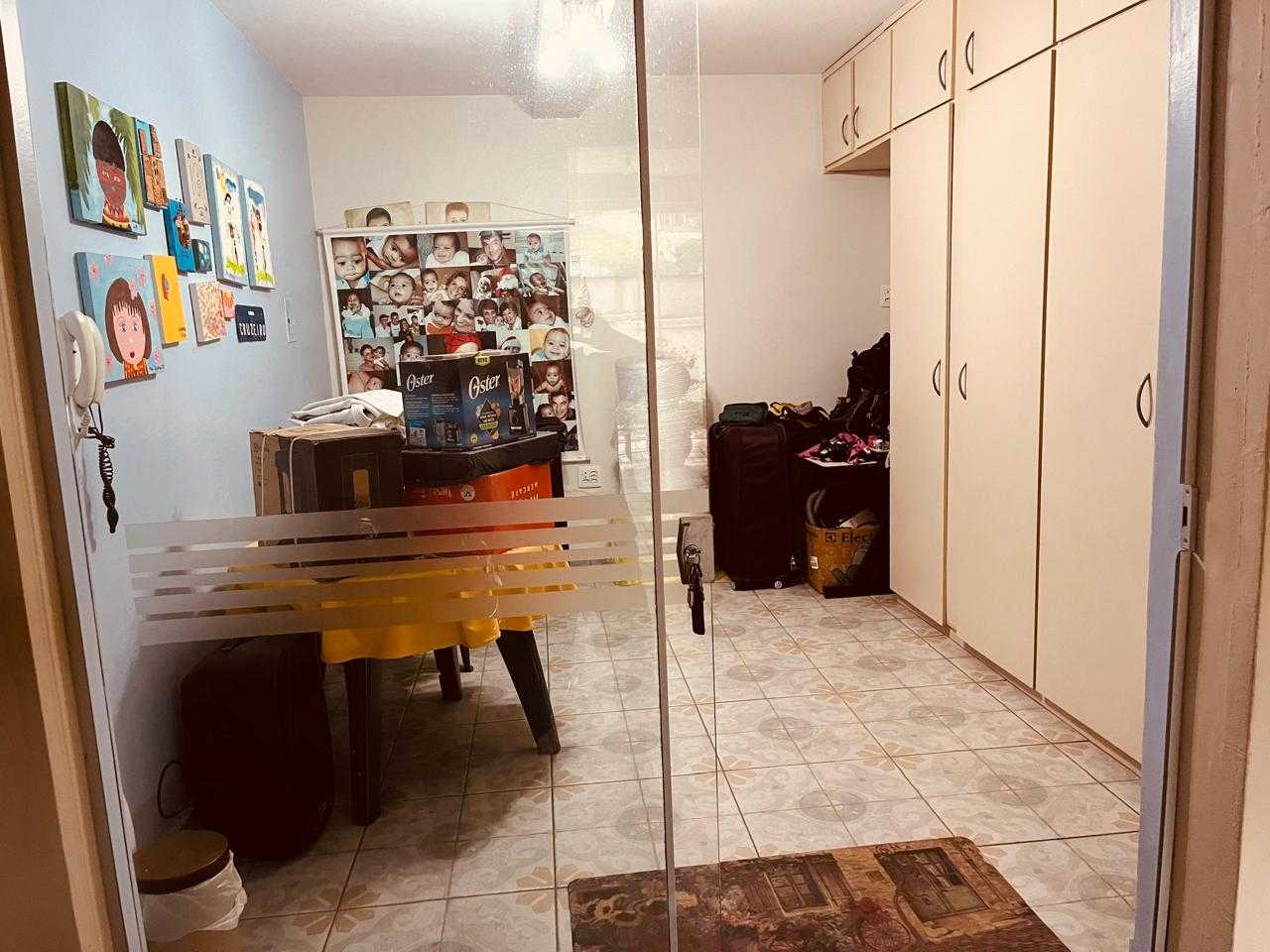 Casa à venda com 4 quartos, 200m² - Foto 25