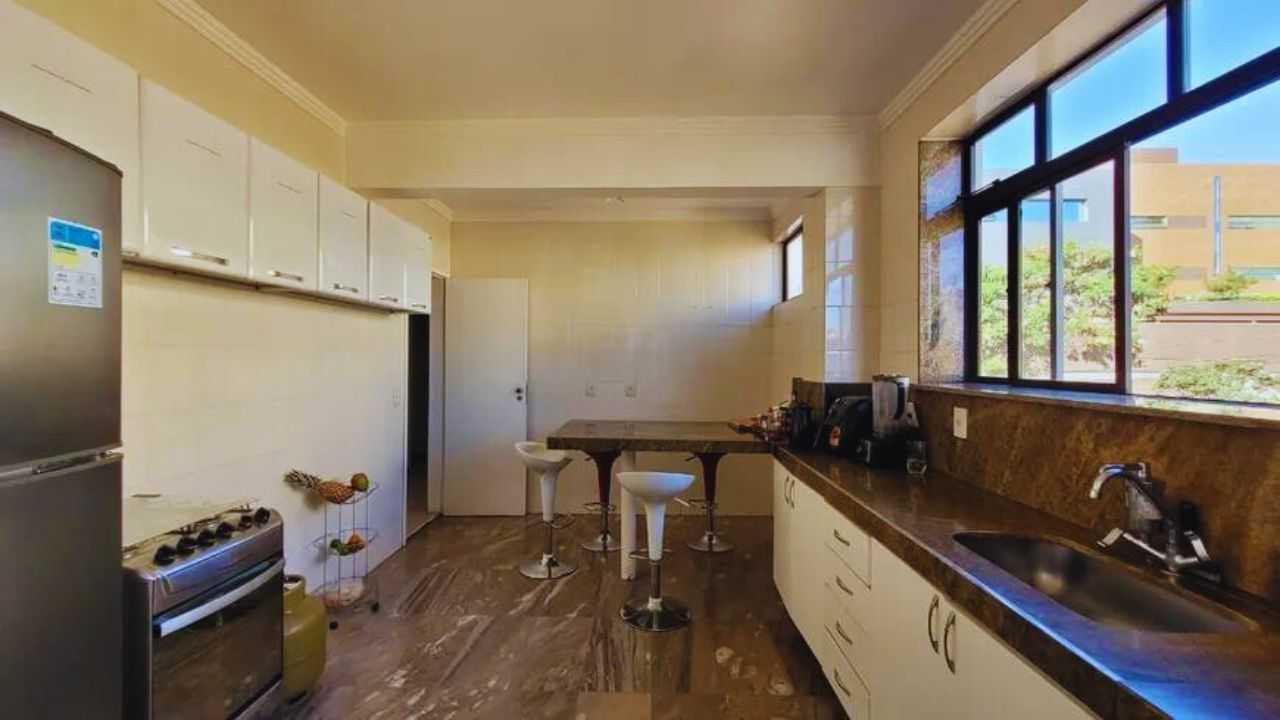 Cobertura à venda com 3 quartos, 230m² - Foto 17