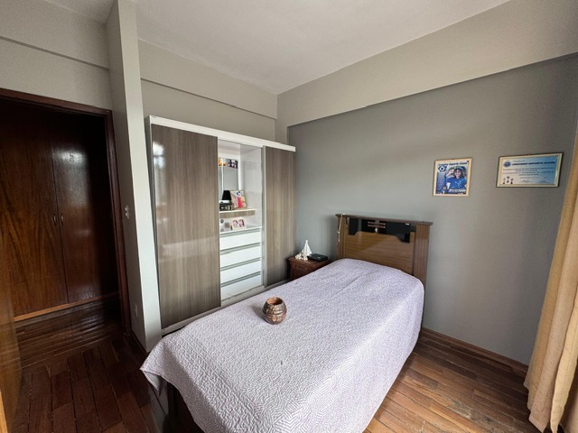 Apartamento à venda com 3 quartos, 87m² - Foto 13