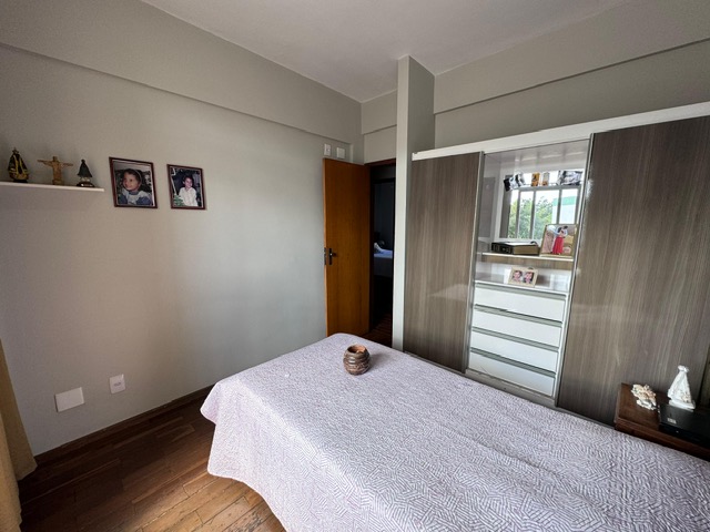 Apartamento à venda com 3 quartos, 87m² - Foto 14