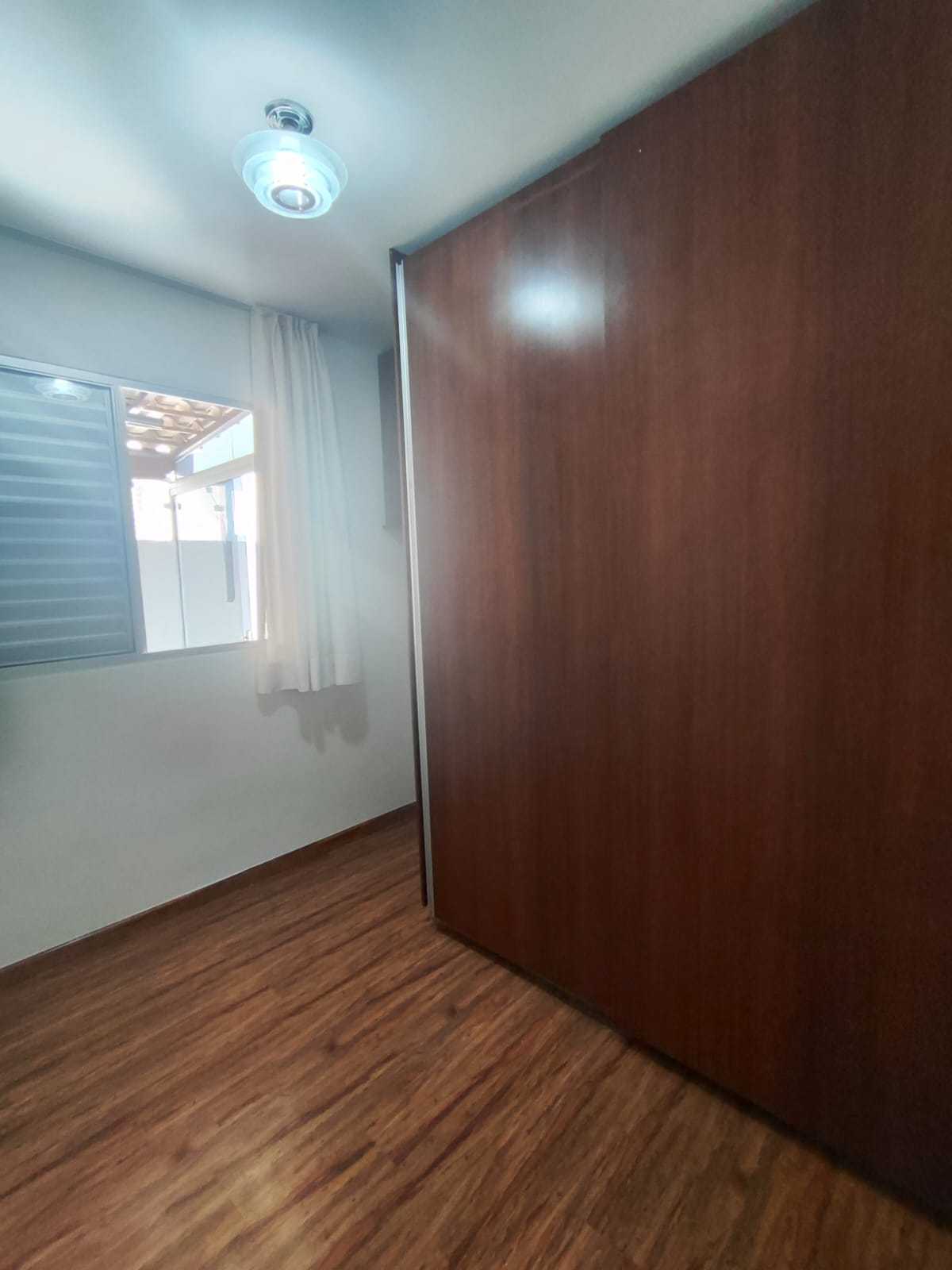 Apartamento à venda com 2 quartos, 62m² - Foto 12