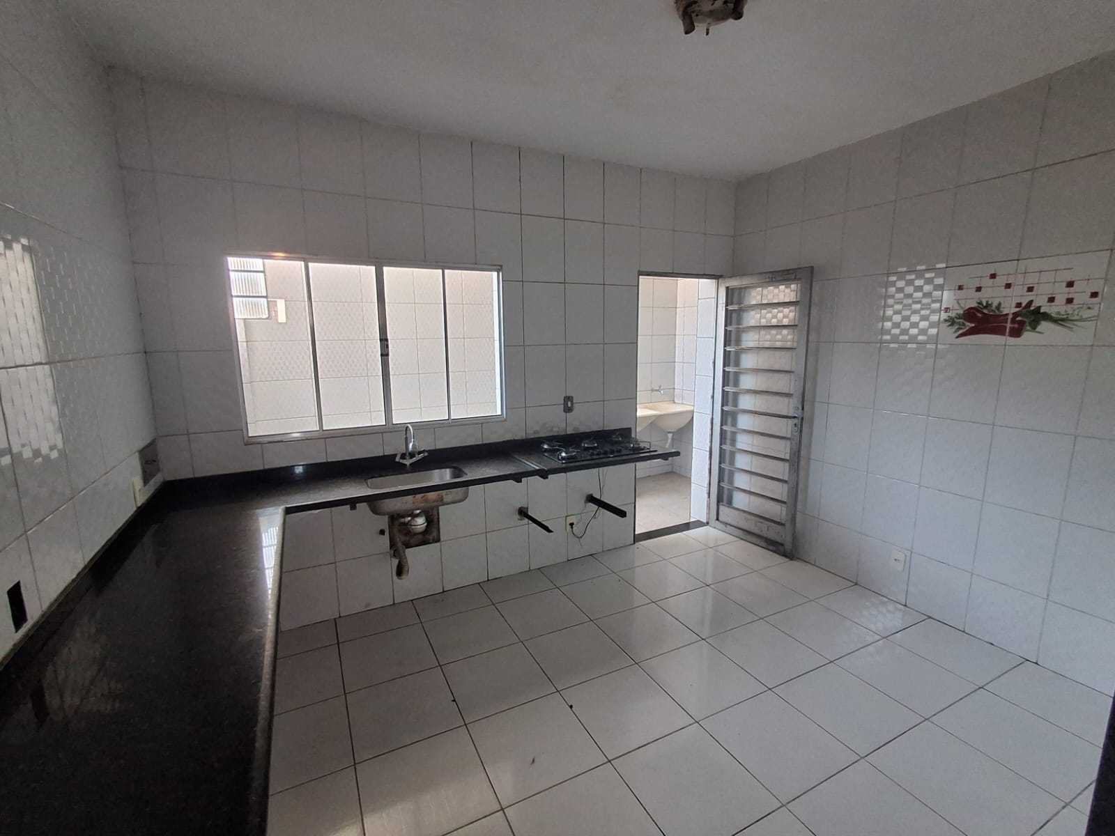 Casa à venda com 3 quartos, 100m² - Foto 9