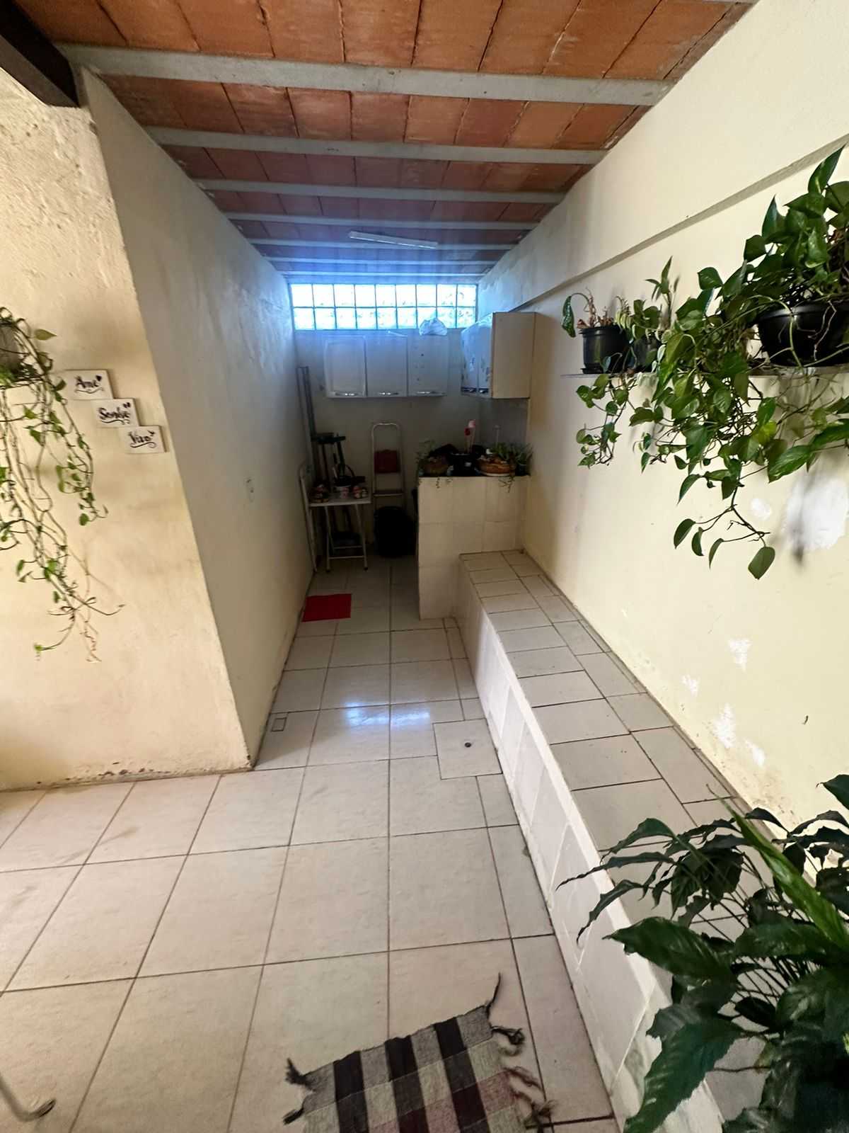 Casa à venda com 3 quartos, 220m² - Foto 12