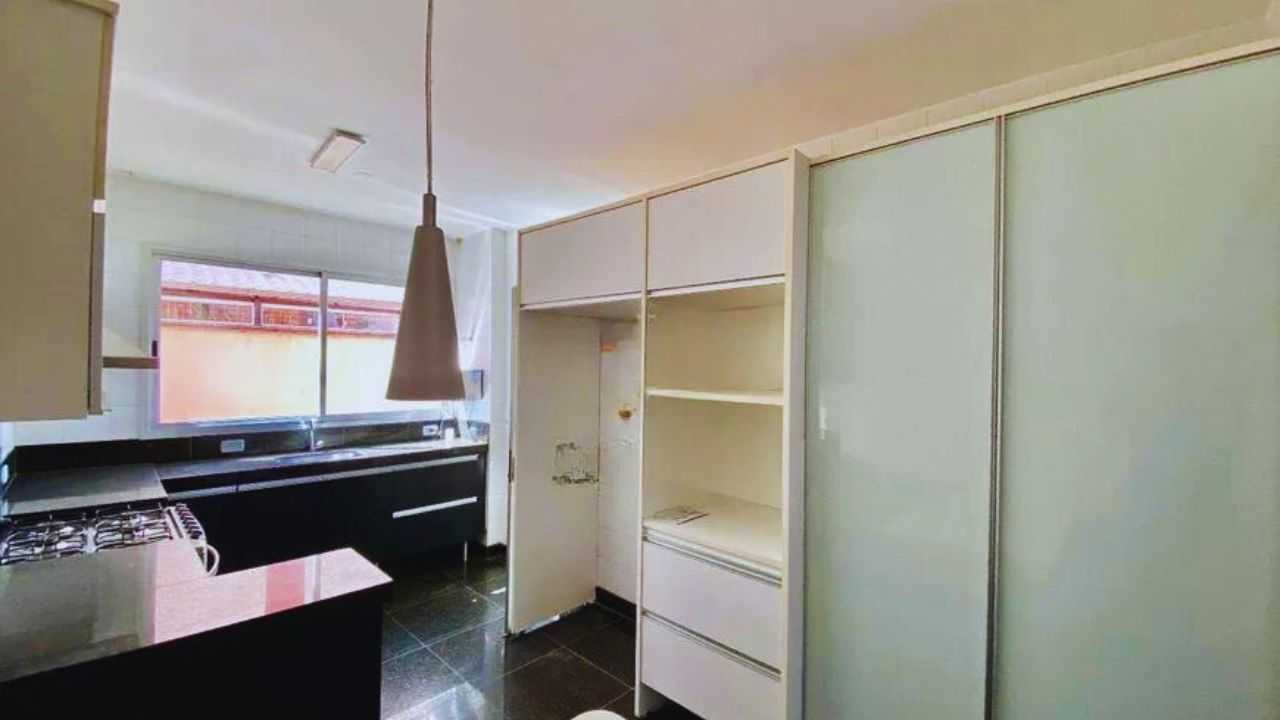 Apartamento à venda com 4 quartos, 160m² - Foto 10