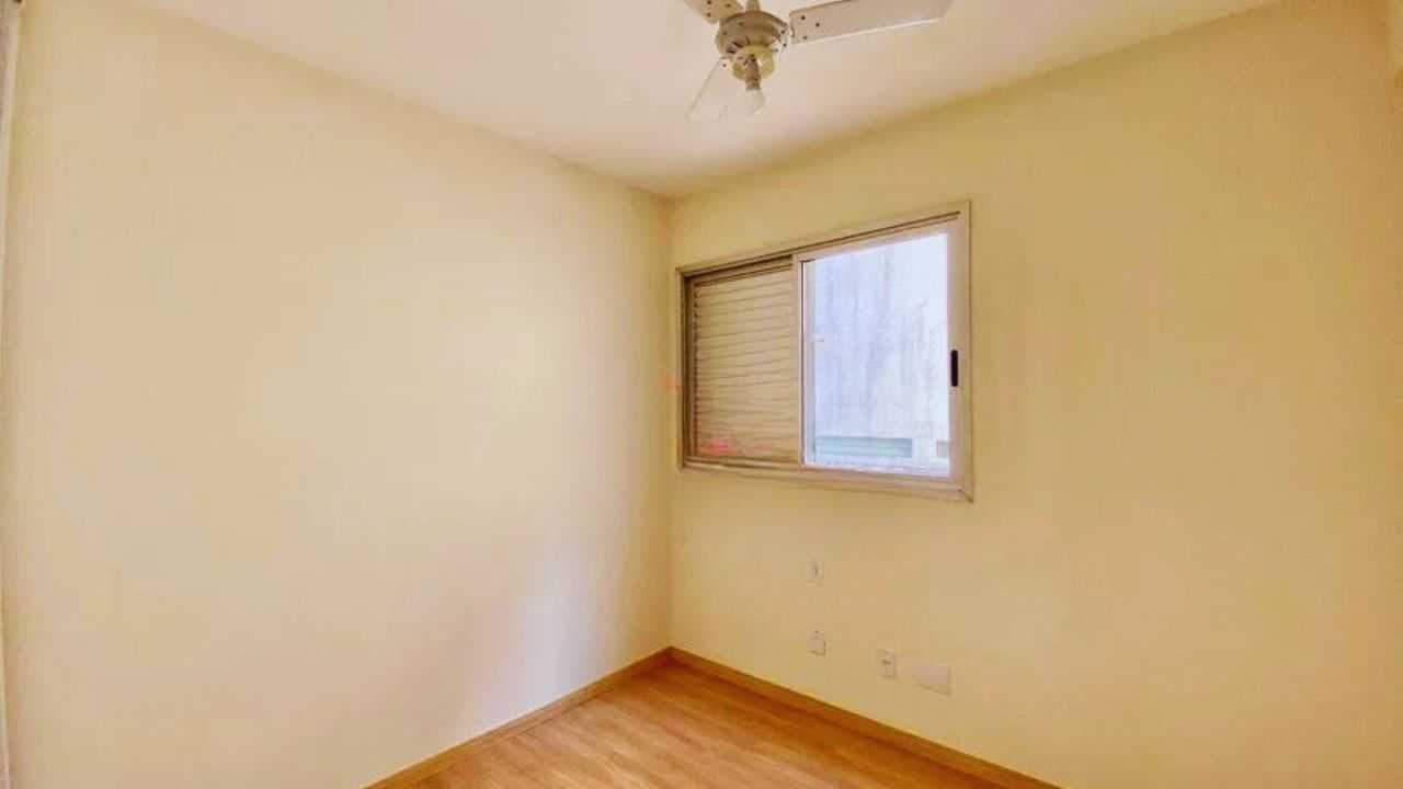 Apartamento à venda com 4 quartos, 160m² - Foto 18