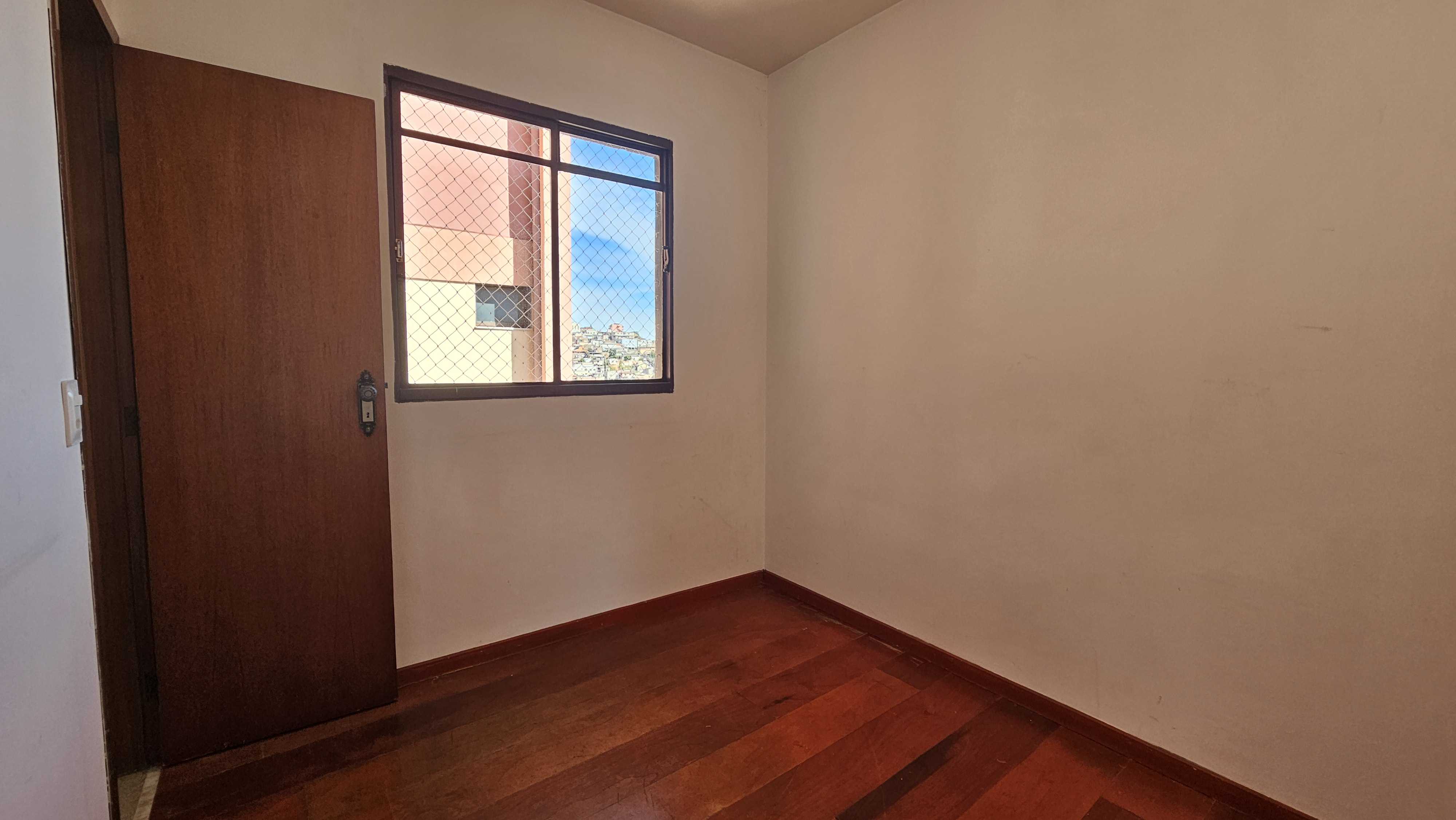 Apartamento à venda com 3 quartos, 70m² - Foto 11