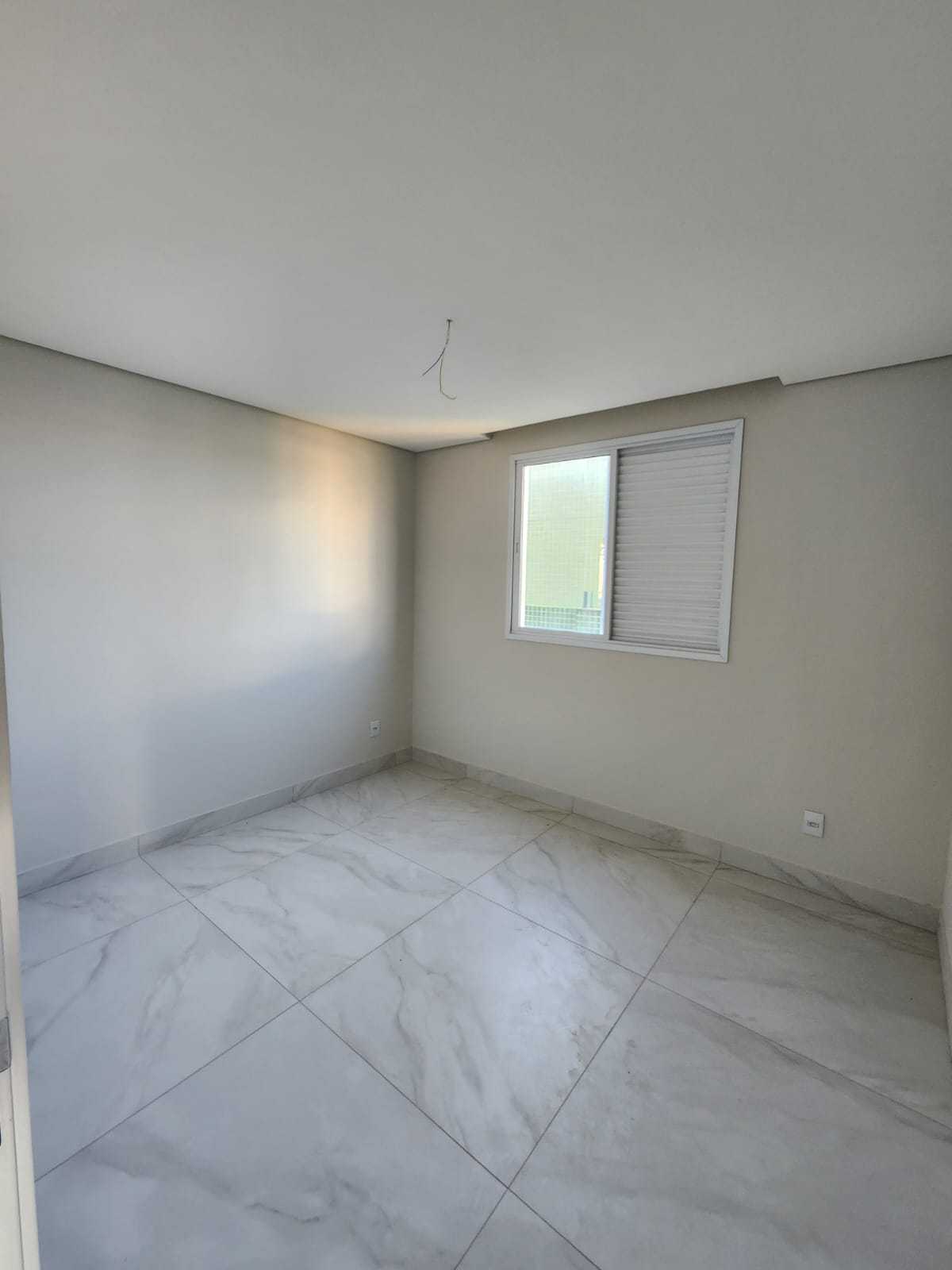 Apartamento à venda com 3 quartos, 800m² - Foto 3