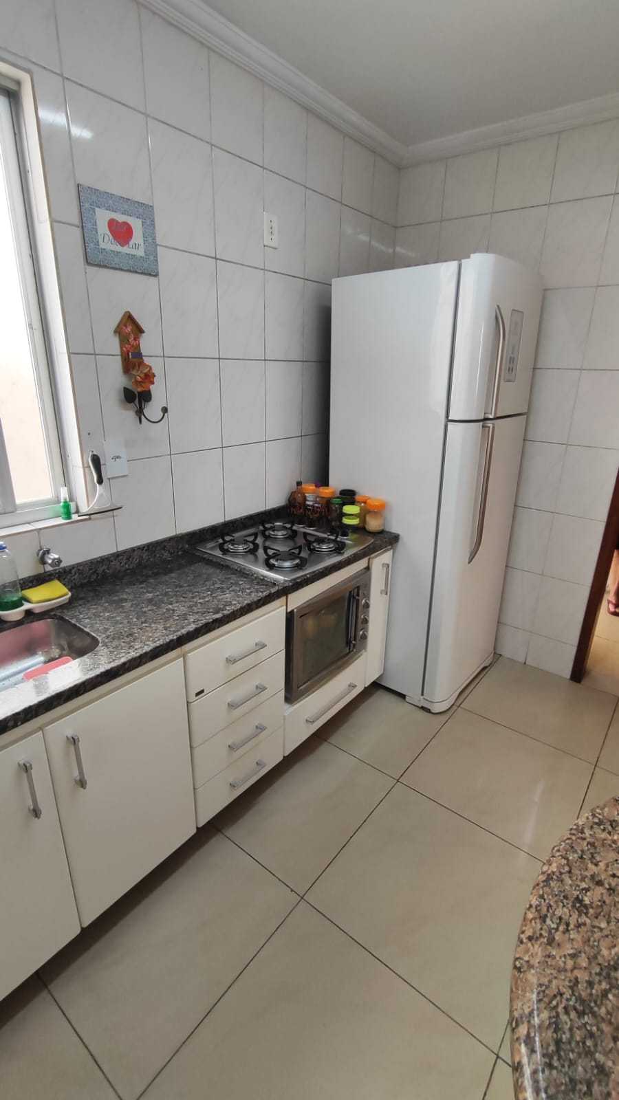 Apartamento à venda com 3 quartos, 86m² - Foto 9