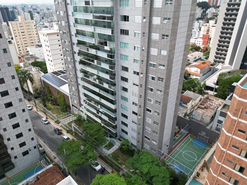 Apartamento à venda com 4 quartos, 197m² - Foto 20