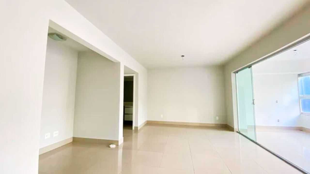 Apartamento à venda com 3 quartos, 141m² - Foto 4