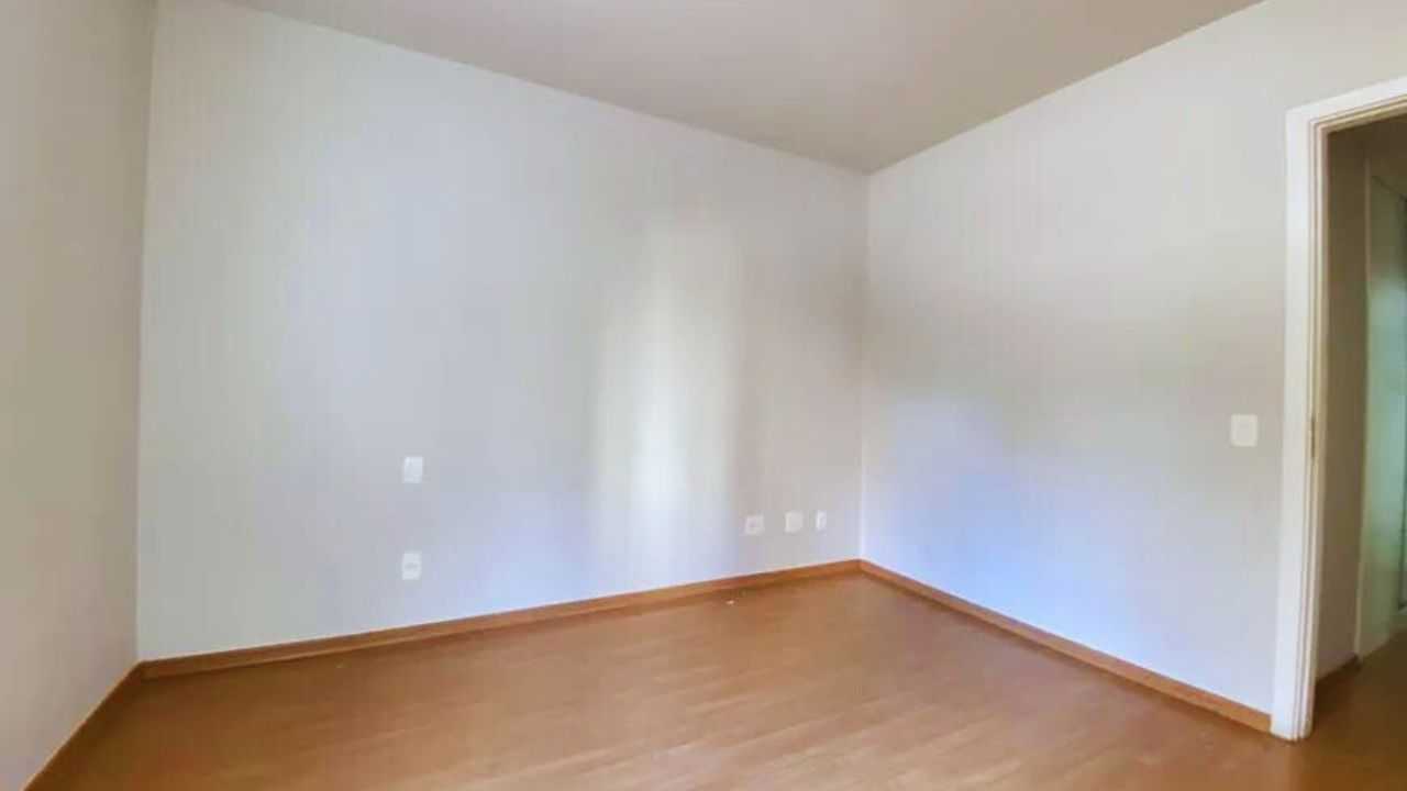 Apartamento à venda com 3 quartos, 141m² - Foto 19