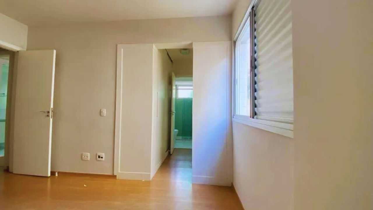 Apartamento à venda com 3 quartos, 141m² - Foto 11