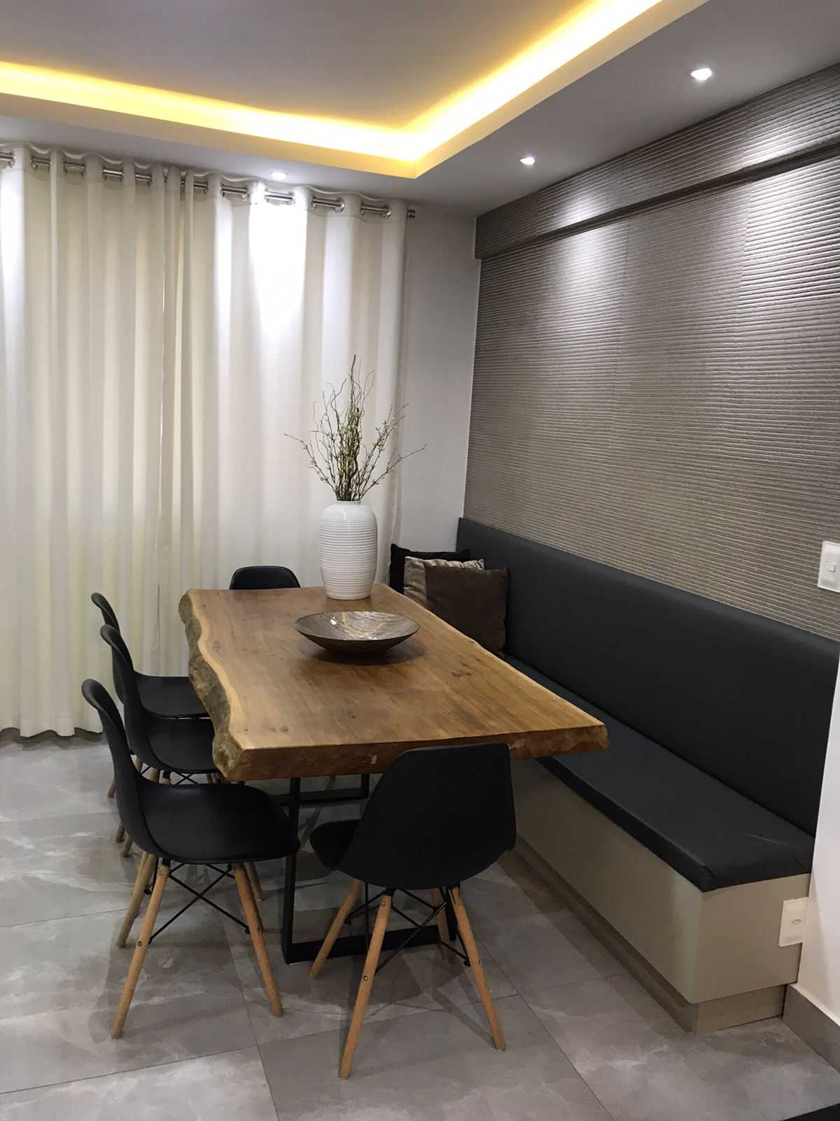 Apartamento à venda com 3 quartos, 140m² - Foto 3