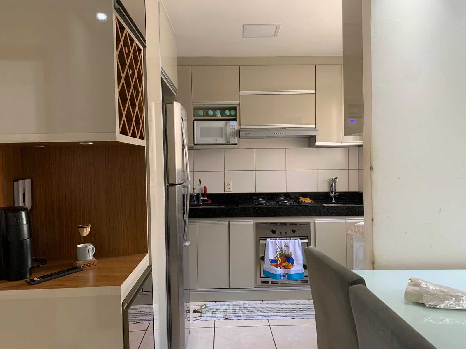 Apartamento à venda com 2 quartos, 62m² - Foto 3