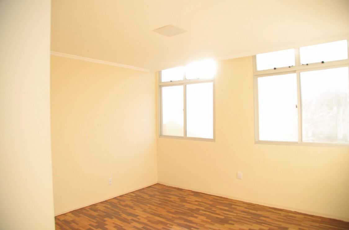 Apartamento à venda com 2 quartos, 55m² - Foto 2