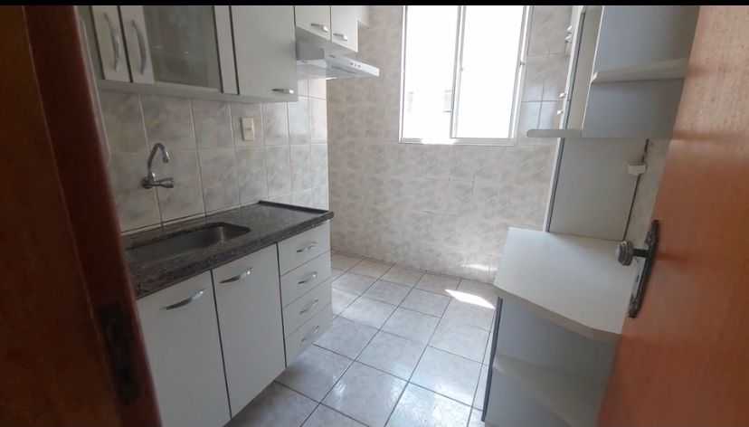 Apartamento à venda com 2 quartos, 60m² - Foto 4