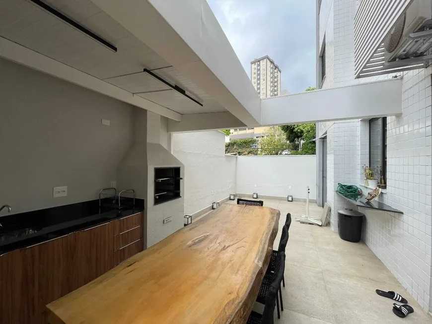 Apartamento à venda com 2 quartos, 110m² - Foto 11