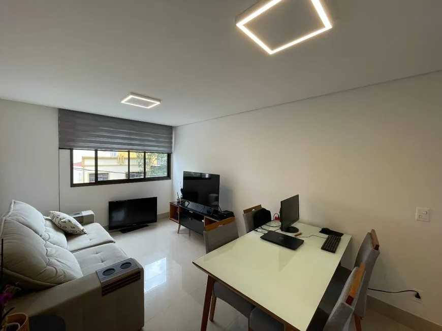 Apartamento à venda com 2 quartos, 110m² - Foto 2