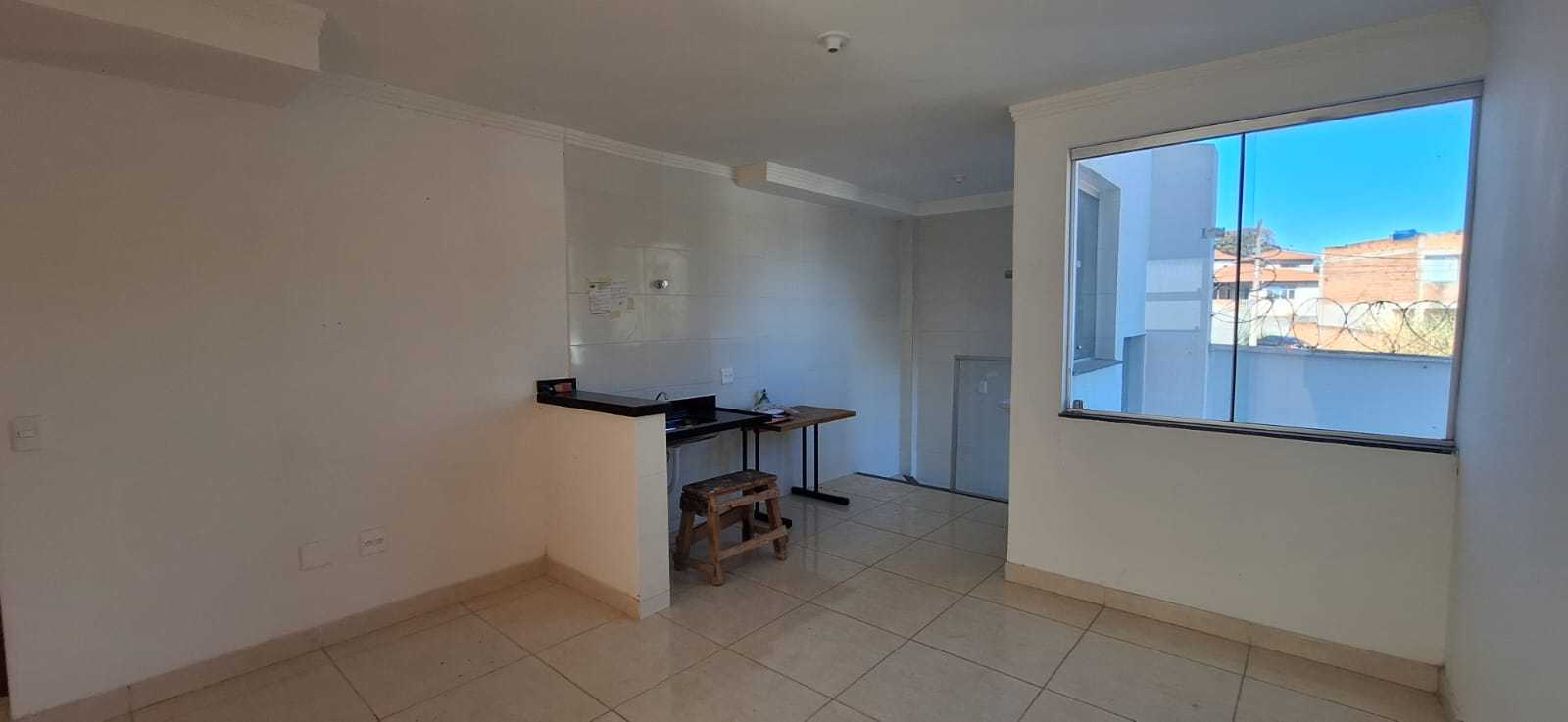 Apartamento à venda com 3 quartos, 89m² - Foto 3