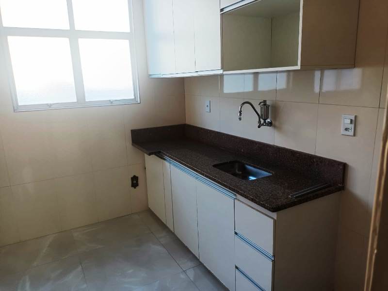 Apartamento à venda com 3 quartos, 70m² - Foto 15