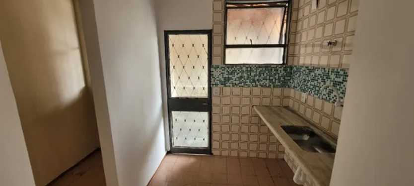 Apartamento à venda com 3 quartos, 92m² - Foto 11