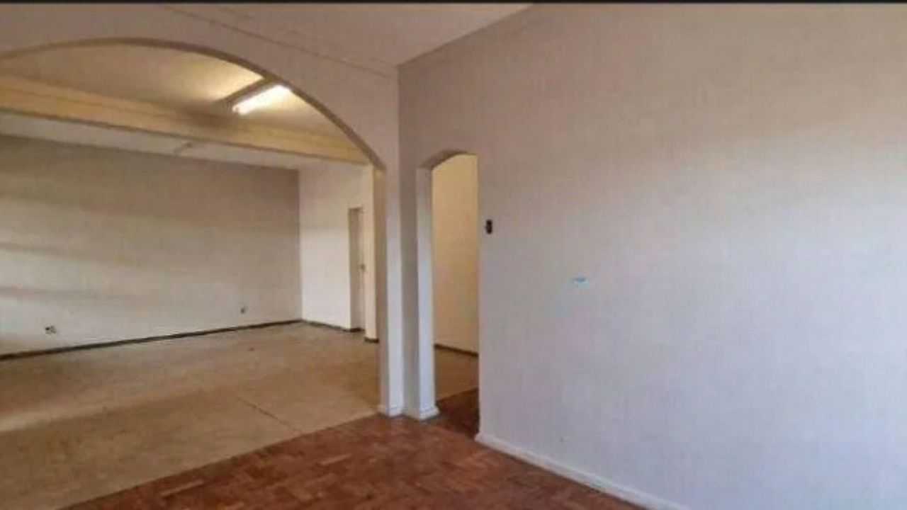 Casa para alugar com 3 quartos, 199m² - Foto 3