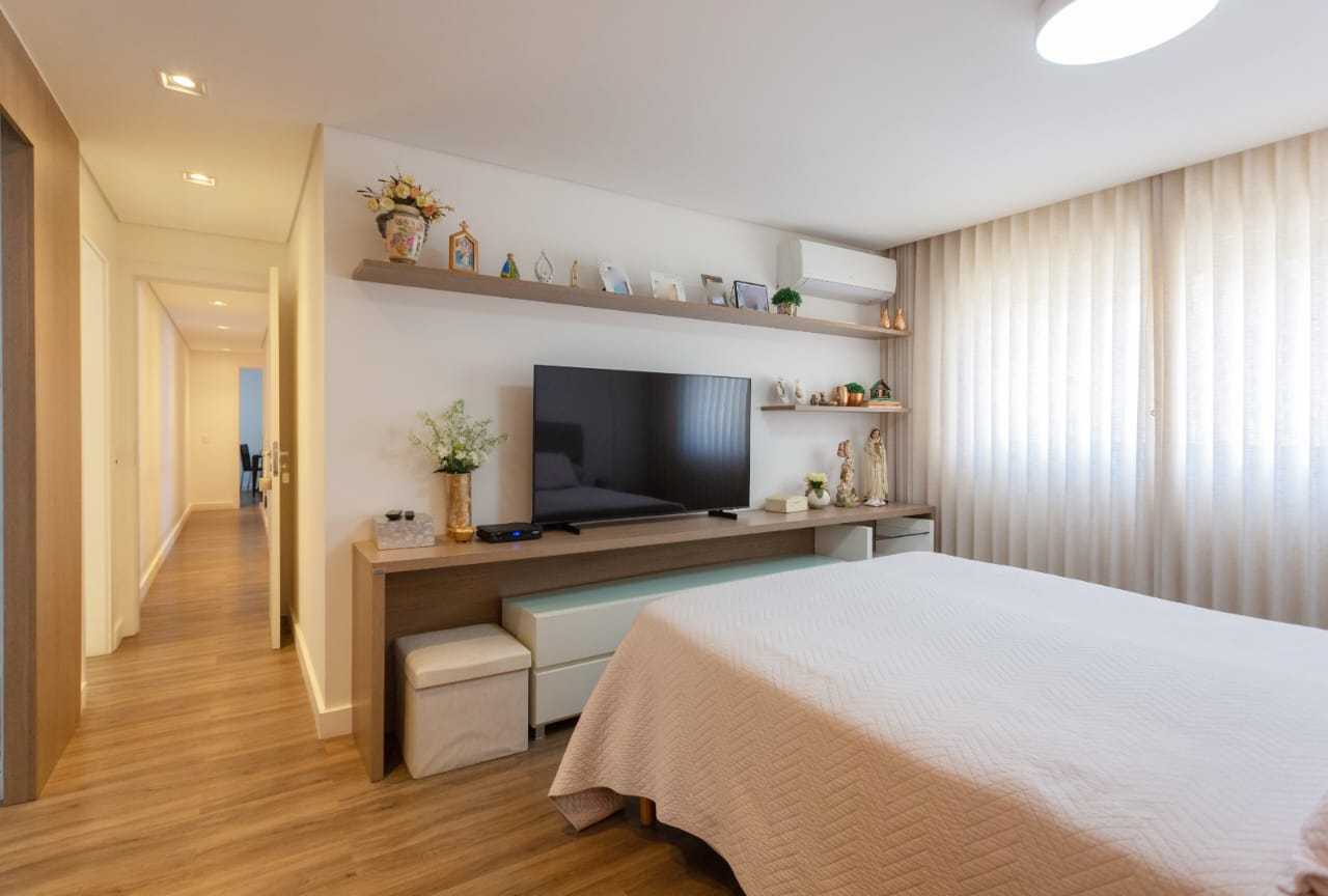 Apartamento à venda com 4 quartos, 143m² - Foto 24