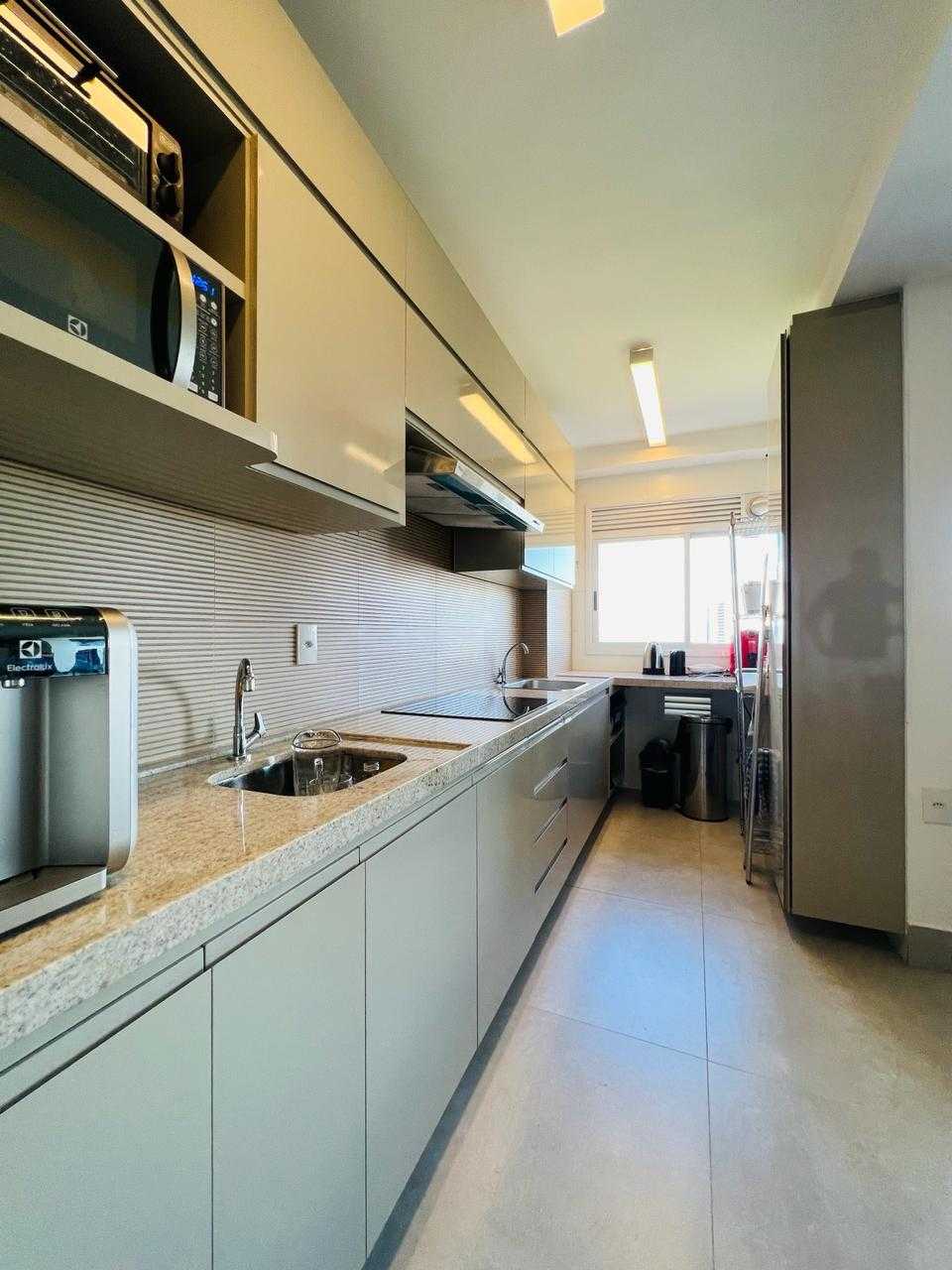 Apartamento à venda com 2 quartos, 84m² - Foto 1