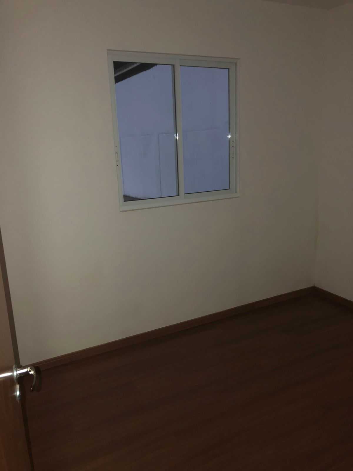 Apartamento à venda com 2 quartos, 70m² - Foto 4