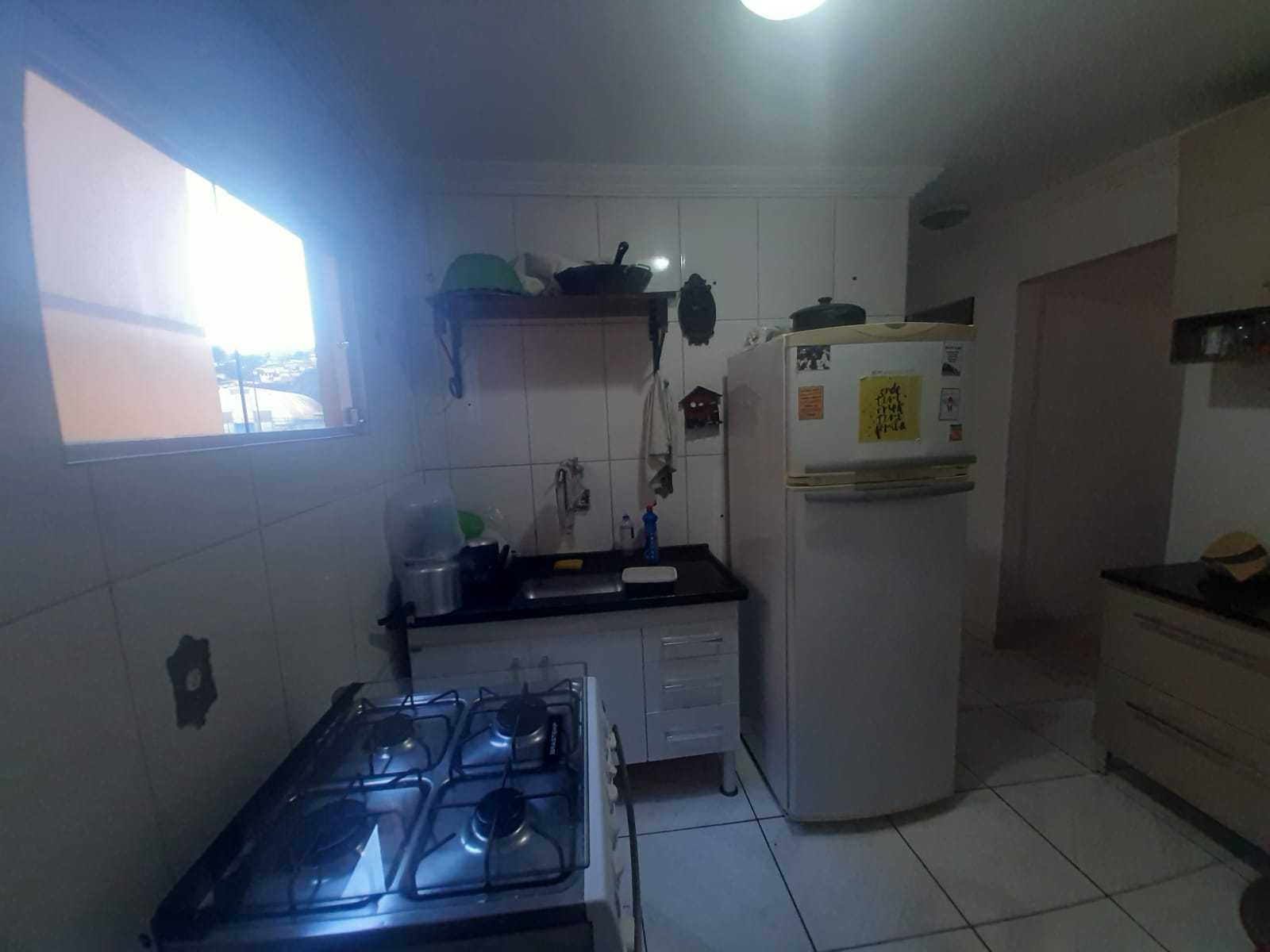 Apartamento à venda com 3 quartos, 56m² - Foto 2